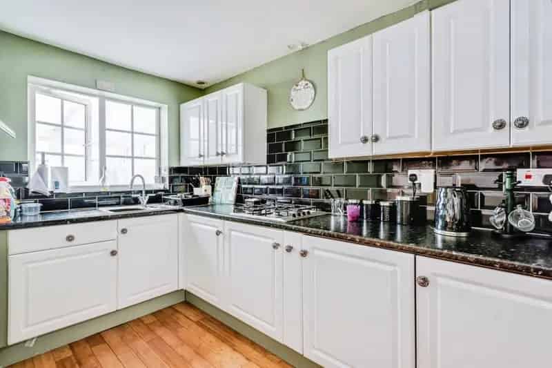 Three Bedroom Family Home Ferndale Swindon