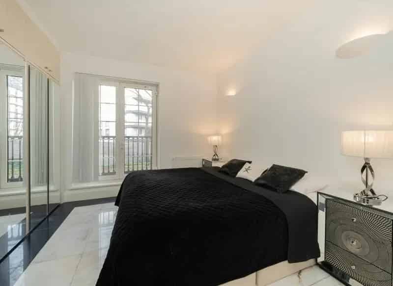 Chelsea Harbour 2 Double Bedroom Apartment with Parking
