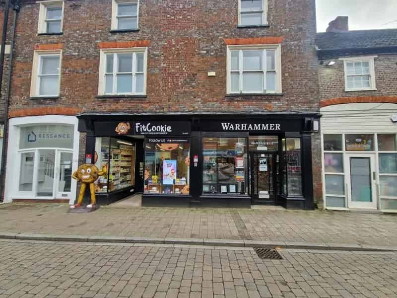 Bartholomew Street Retail Unit with Basement Storage