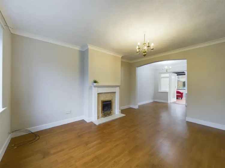 3 Bedroom House For Sale Hykeham Road
