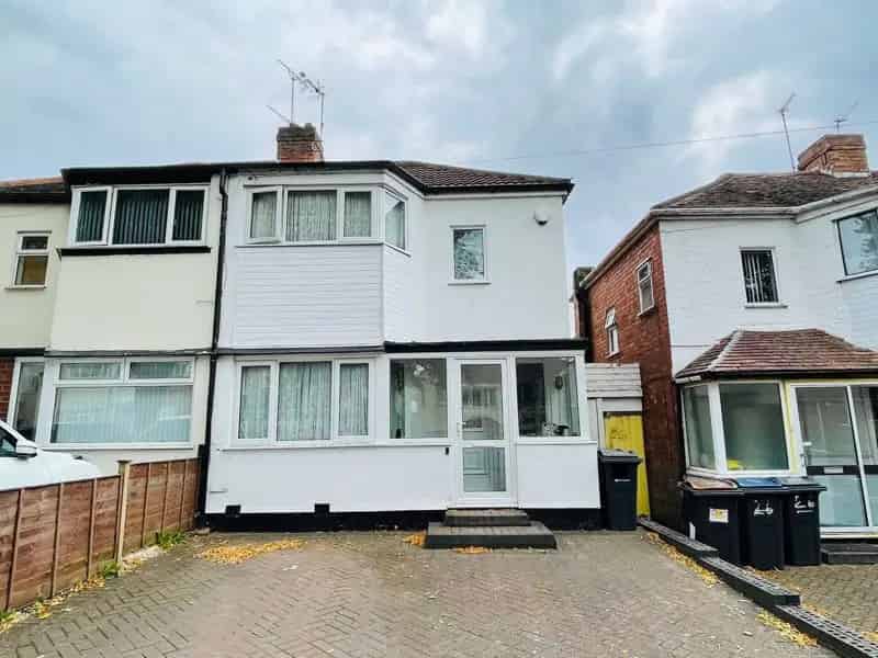 3 Bedroom Semi Detached House to Rent Great Barr