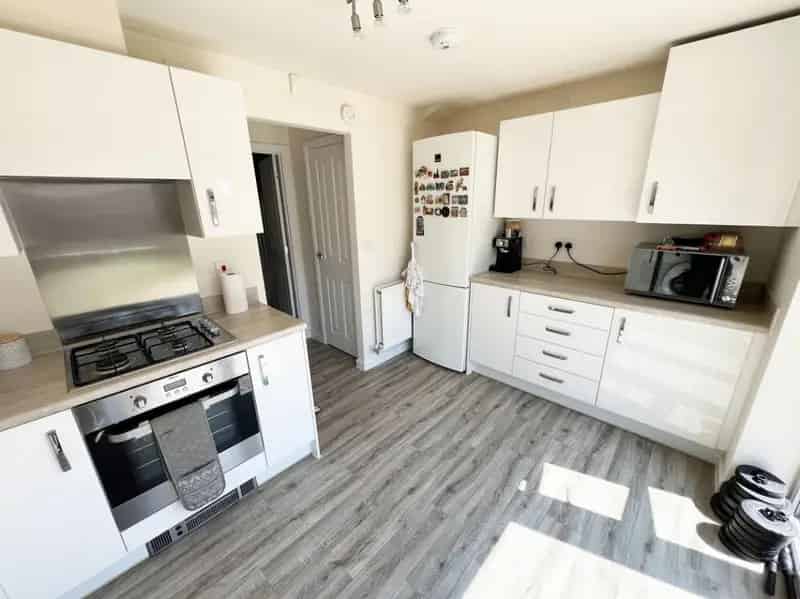 2 Bed Mid Townhouse For Sale Off Street Parking Ideal First Time Buyer