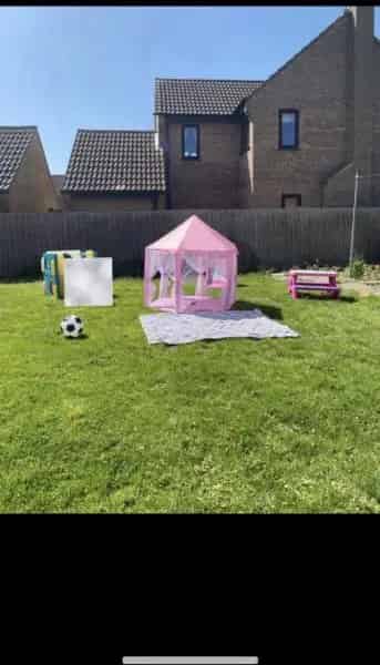 2 Double Rooms House with Huge Garden and Wet Room