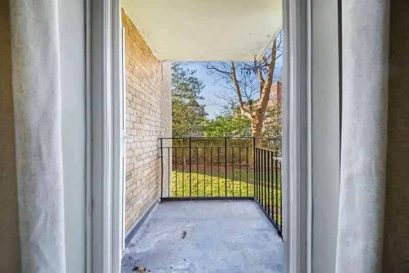 1 bed flat for sale