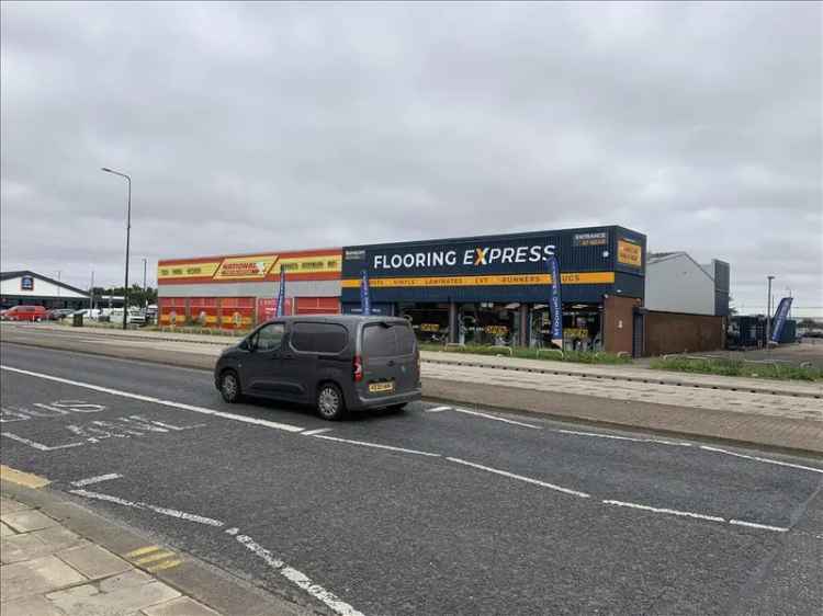 A180 Retail Showroom Trade Counter Grimsby