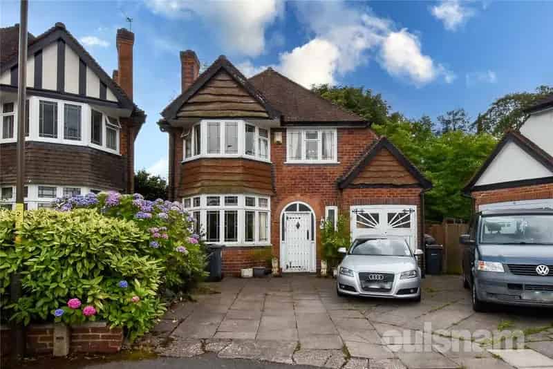 3 Bedroom Detached House for Sale Kings Heath