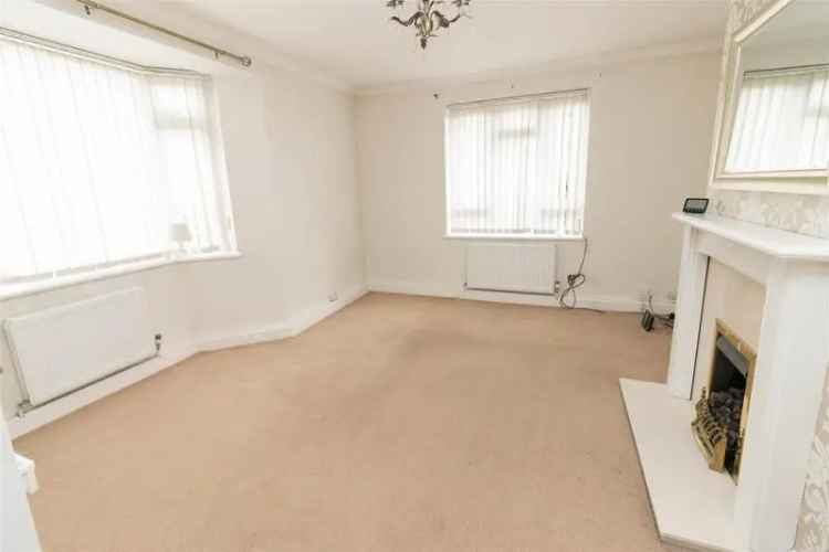 2 bedroom ground floor flat for sale