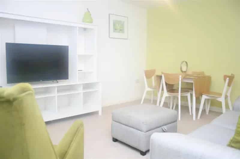 2 Bedroom Apartment House to Rent - Great Investment Opportunity