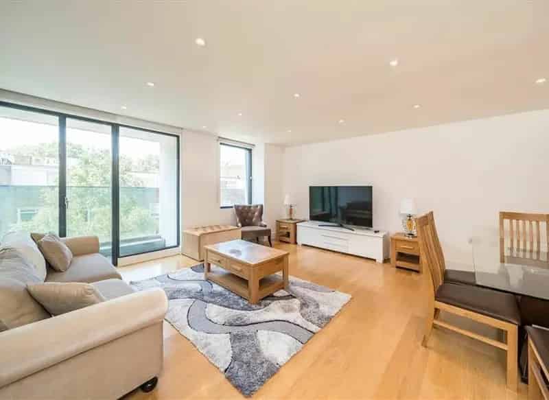 Flat For Sale , Clarendon Place, London, England