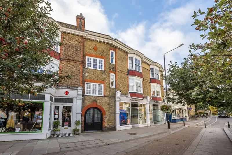 3 bedroom apartment to rent