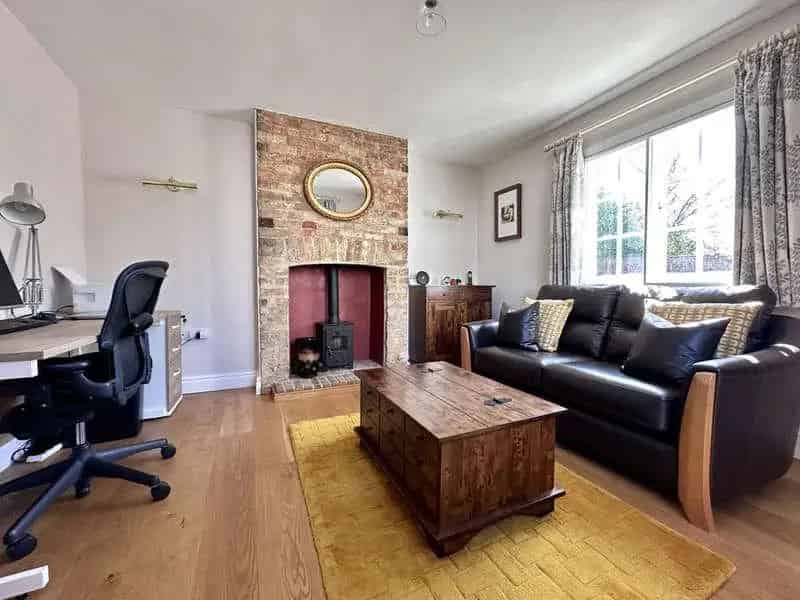 3 Bed House for Sale in Haddenham