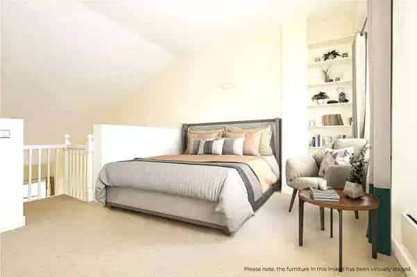One Bedroom Apartment with Balcony and Amenities