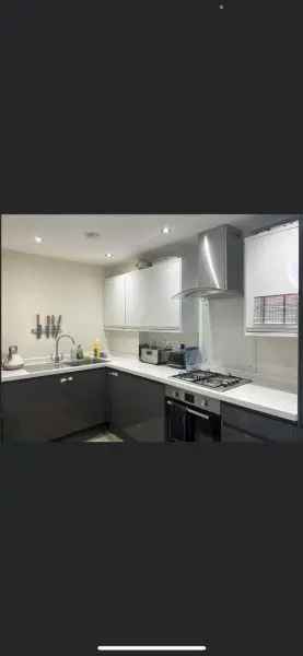 Flat For Rent in Rushmoor, England