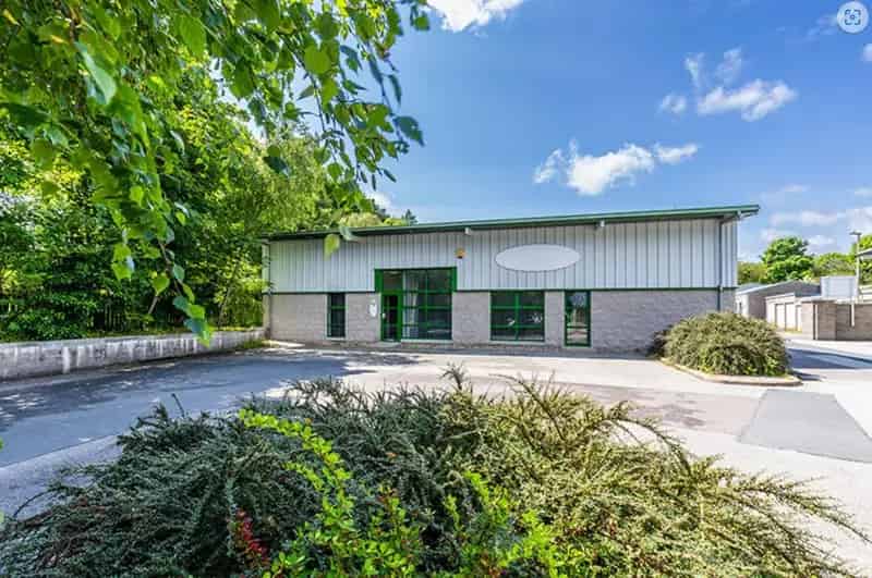 Commercial Unit for Lease Cults Business Park 139.73 sq m