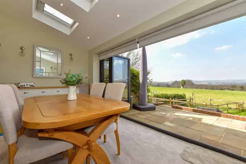 3 Bedroom Terraced House for Sale West Farleigh