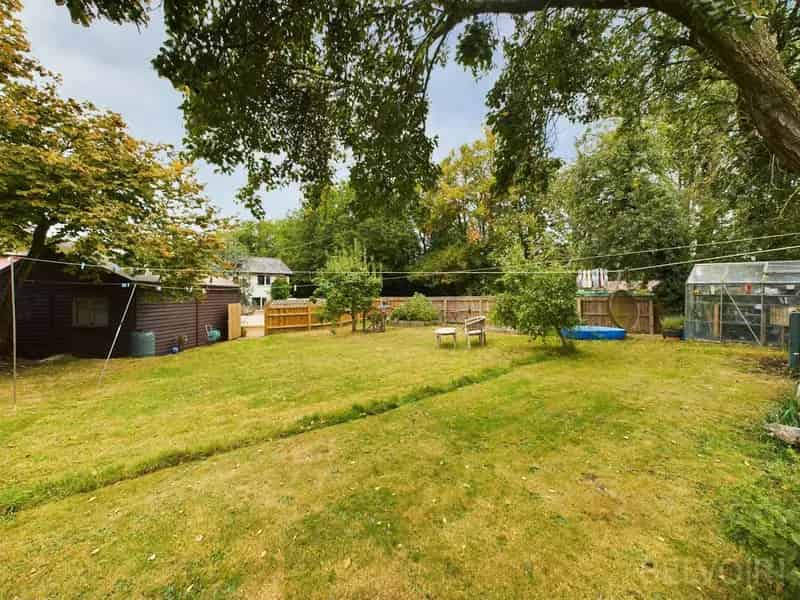 3-Bed Cottage Walsham Le Willows - Freehold
