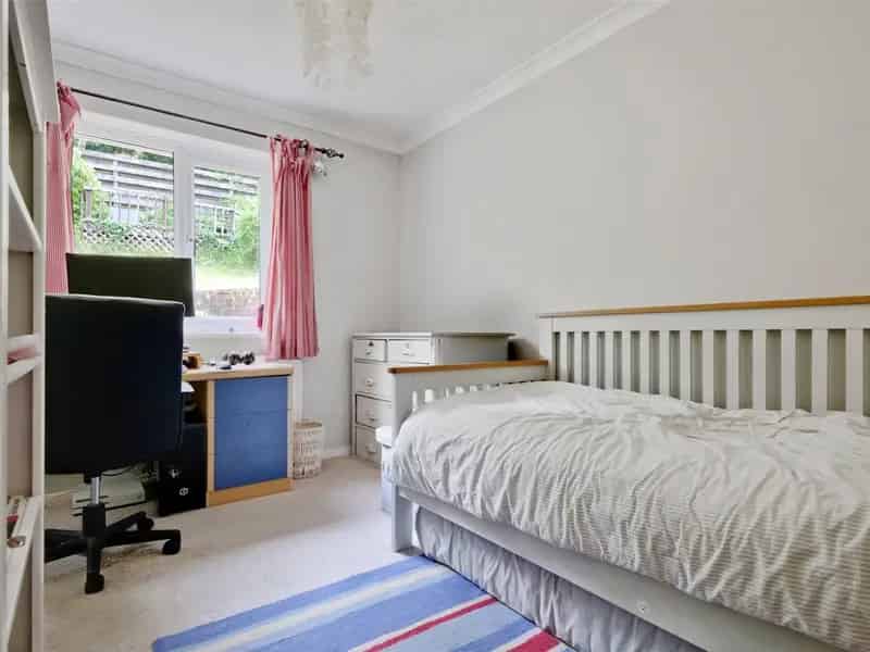 3 bedroom bungalow in Corfe Mullen