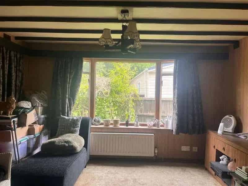 2 bed property for sale