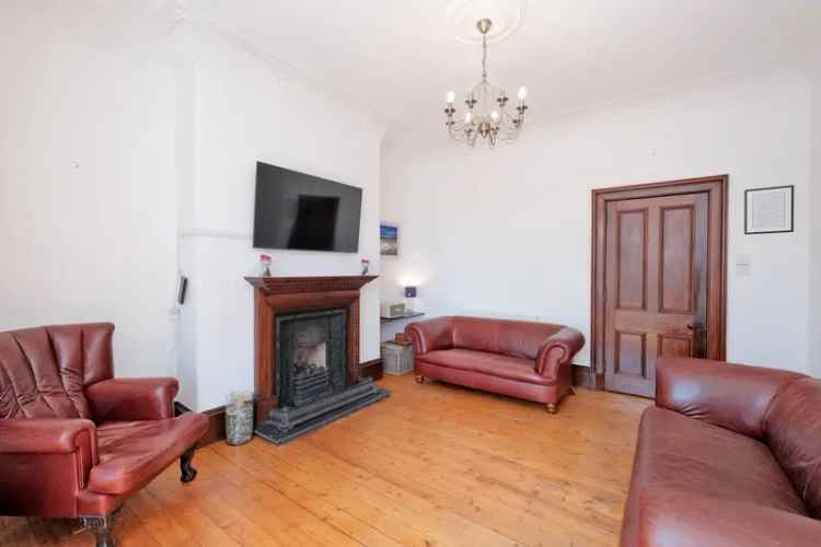 Flat For Rent in 4,6, Hosefield Avenue, Aberdeen City, Scotland