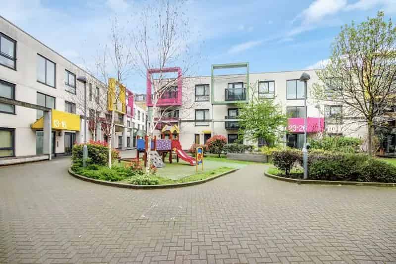 2 Bedroom Apartment House to Rent