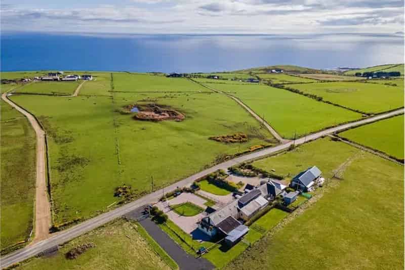 3 Bed Cottage with Far Reaching Views Arran