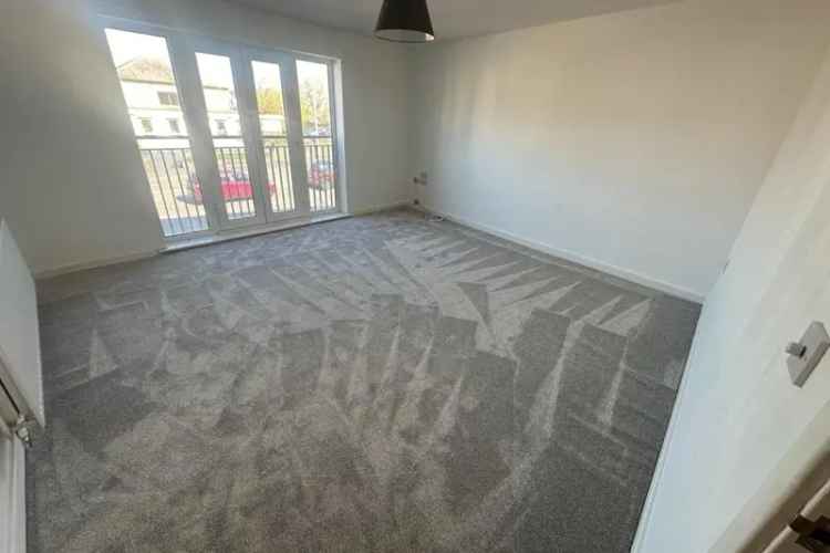 2-Bedroom Apartment Chelmsford City Centre Near Transport Links