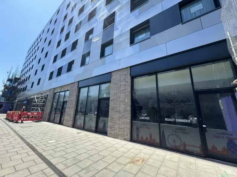 560 Student Flats near High Street and Shopping