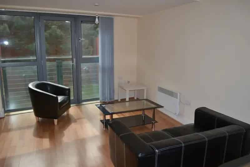 1 Bedroom Apartment to Rent Churchgate Plaza City Centre