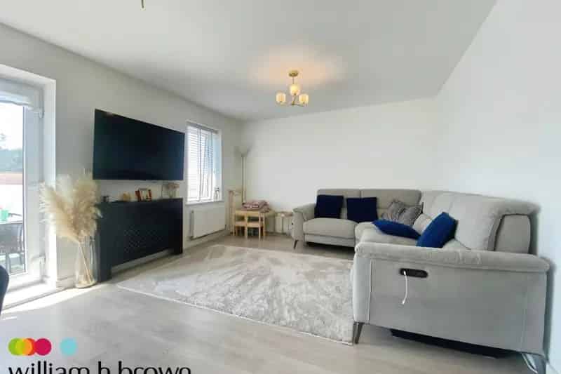 Two Bedroom Apartment Near Amenities Zero Deposit Available
