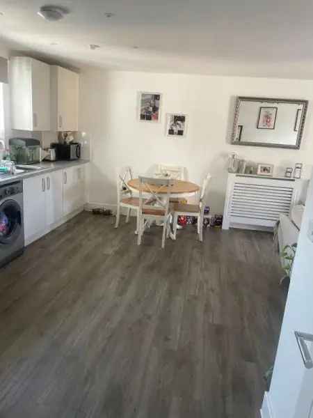 Two Bed Apartment Faversham Lakes Juliet Balconies Parking