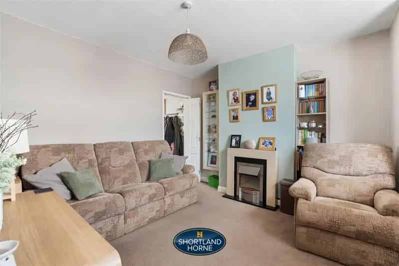 2 Bedroom Semi-Detached House for Rent