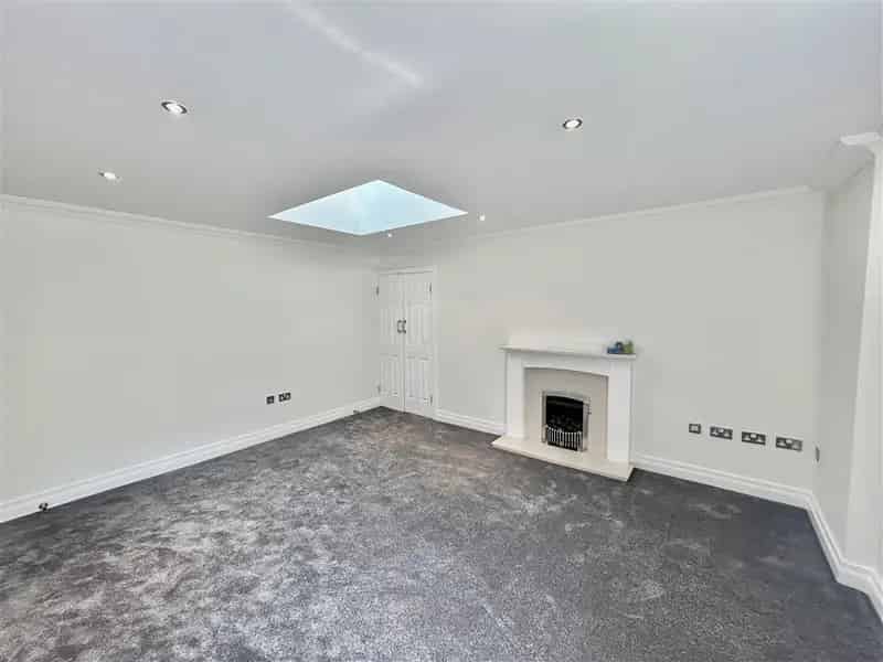 Two Bedroom Apartment in The Grange Near Derby and Nottingham