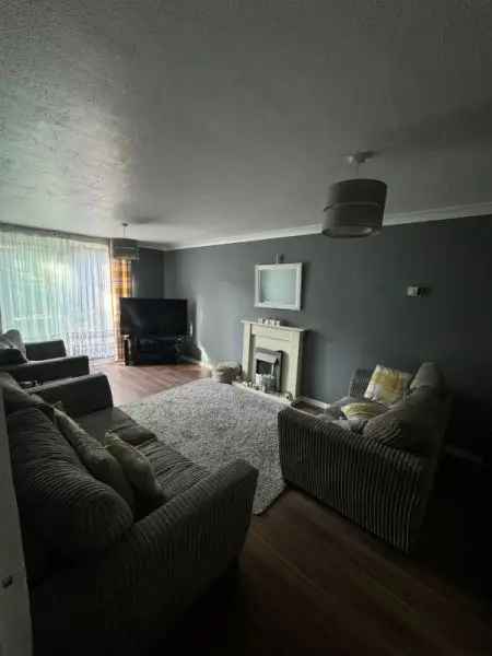 Flat For Rent in Cherwell District, England