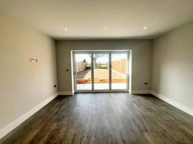 3 Bedroom House For Sale Near Benfleet Station