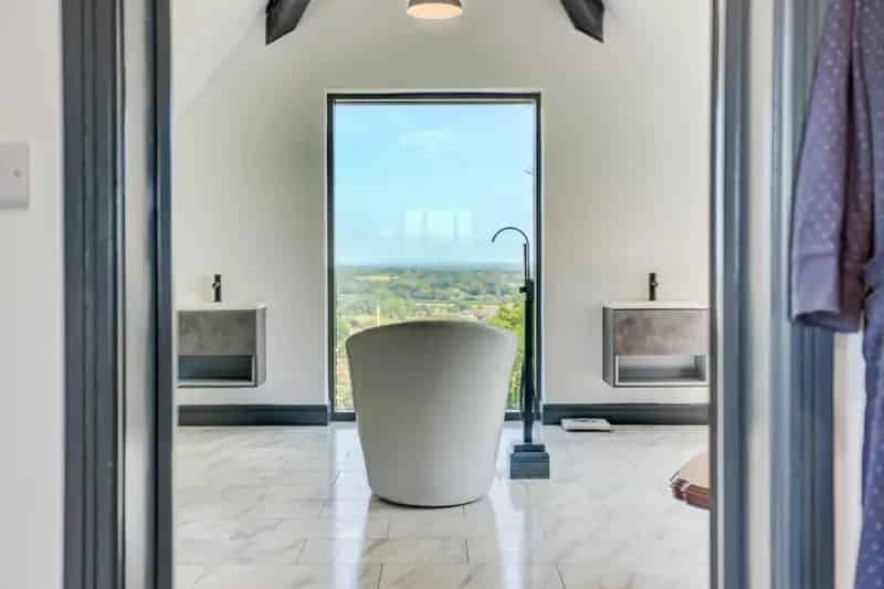 5 Bedroom Detached House for Sale Steyning