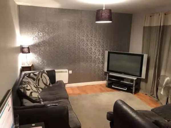 Flat For Rent in Mid Suffolk, England