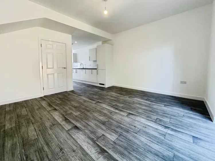 Four Double Bedroom Family Home in St Crispin Northampton