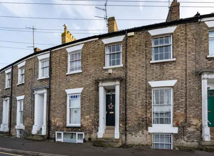 3 bedroom terraced house for sale