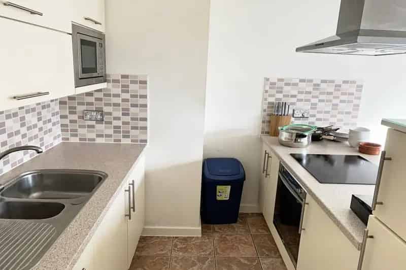 1 Bedroom Flat for Sale near All Saints DLR Station E14