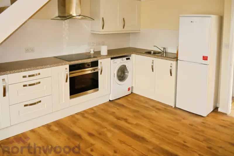 Spacious 2-Bedroom Furnished House in Marston Oxford