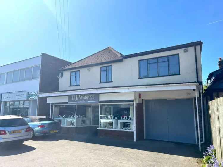 Self Contained First Floor Offices Woodside Road