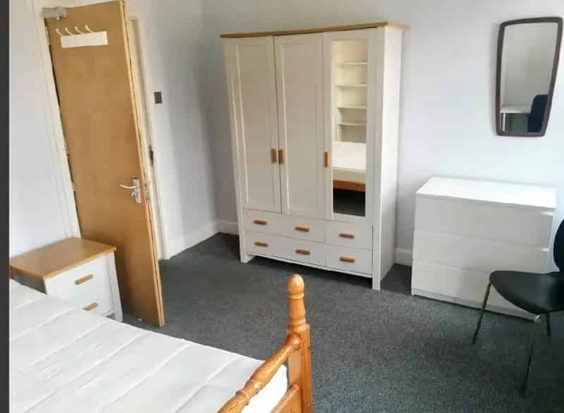 Five Bedroom HMO Student Property for Sale