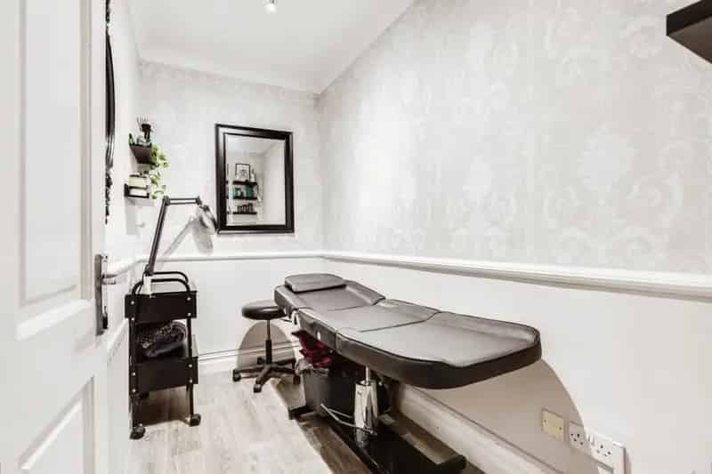 Period Property with Beauty Salon & Duplex Apartment - Huge Potential