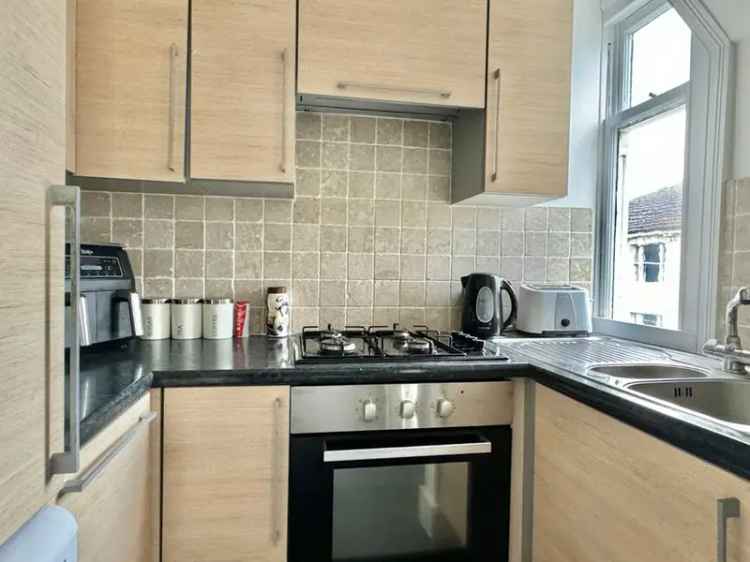 1 Bedroom Flat for Sale Sandgate Kent