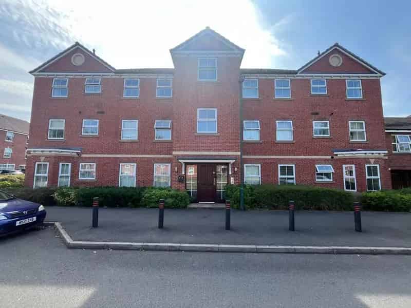 2 Bedroom Apartment for Rent in Shirley