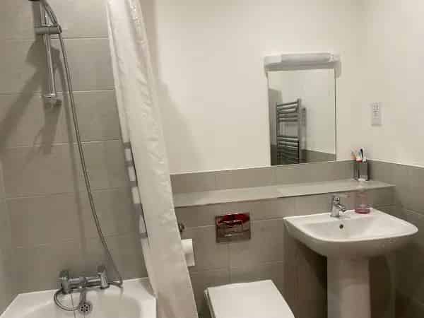 New Build Home Near Town Amenities