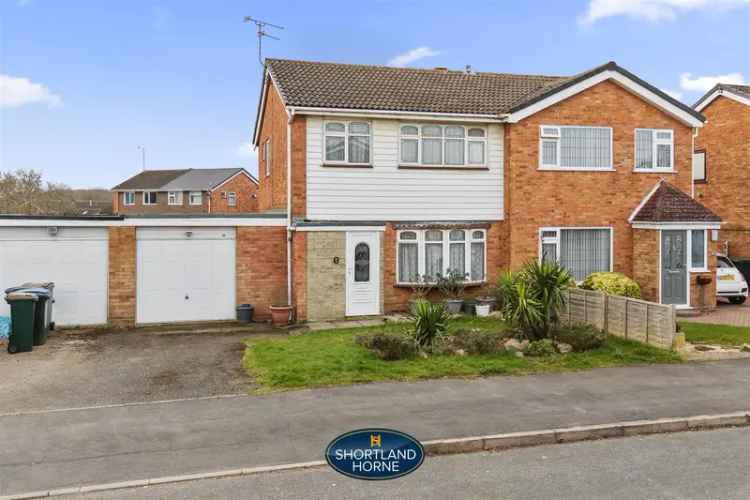 3 Bedroom Semi-Detached House to Rent