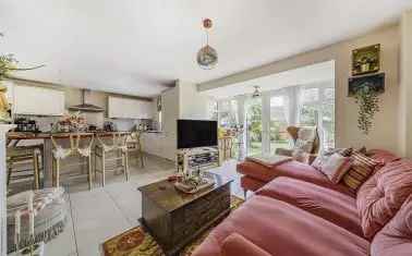 House For Sale in Exeter, England