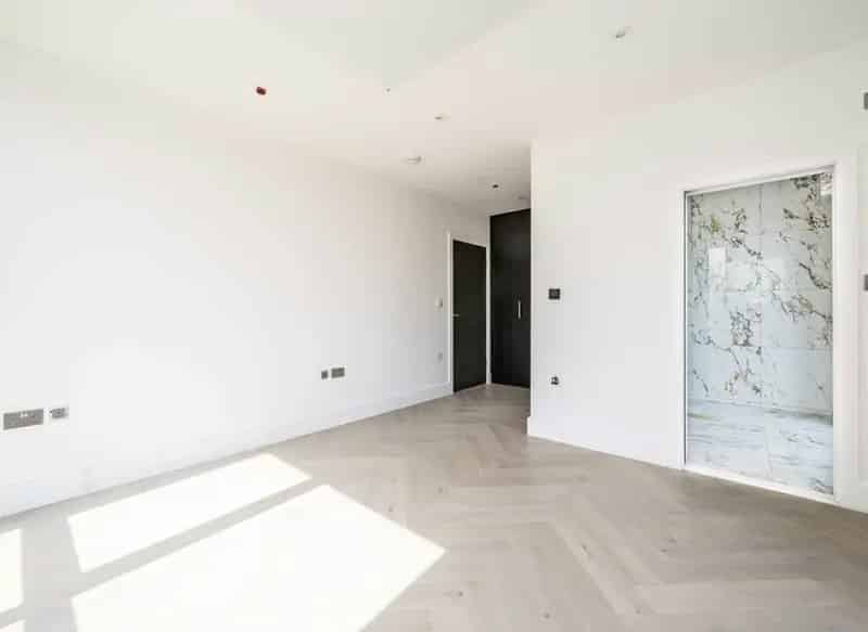 2 Bed 2 Bath Apartment Near Clapham Junction