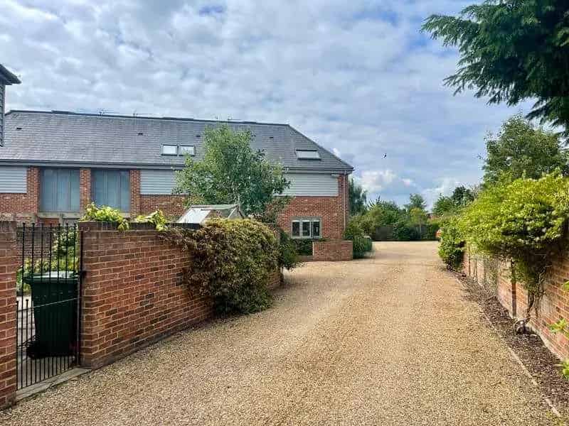 4 Bed Mews House for Sale